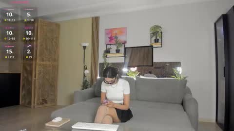 Nina online show from 11-27-25, 03:58