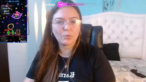 Jossie online show from 10-19-25, 03:18