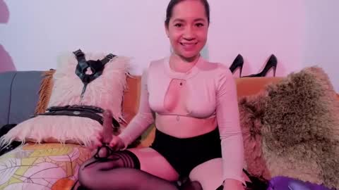 Miss Justine online show from 12-16-24, 01:31