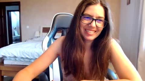 msmarshmallow1 online show from 10-09-25, 10:46