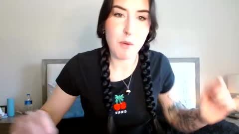 Snapshot of msrubyhayes chatting on 01-13-25, 06:16 Ruby online show from 01-13-25, 06:16