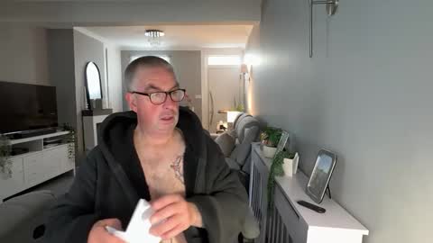 Snapshot of mtb1697 chatting on 10-11-25, 10:03 mtb1697 online show from 10-11-25, 10:03