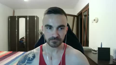 Snapshot of mu5clemania chatting on 11-11-25, 04:29 Victor online show from 11-11-25, 04:29