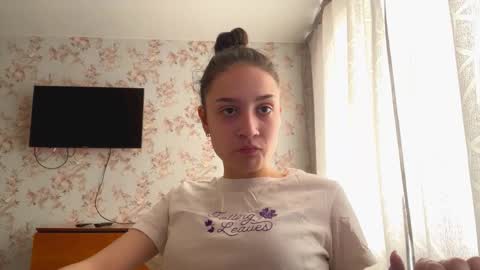 Tia online show from 02-22-26, 07:08