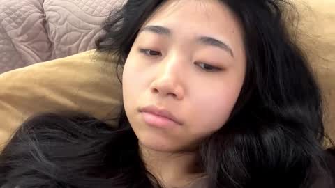 Mia online show from 03-05-26, 03:46