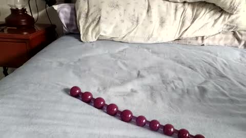 Laly online show from 11-24-25, 08:36