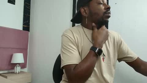 Muller Asher online show from 10-09-25, 04:32