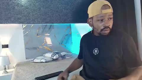 Muller Asher online show from 11-09-25, 04:11