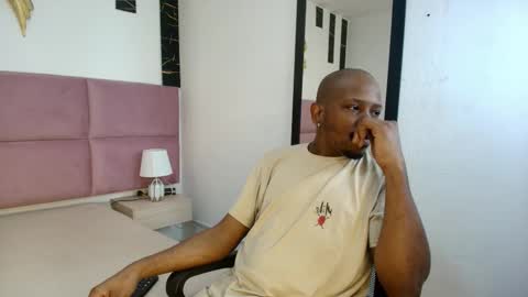 Muller Asher online show from 11-15-25, 03:59