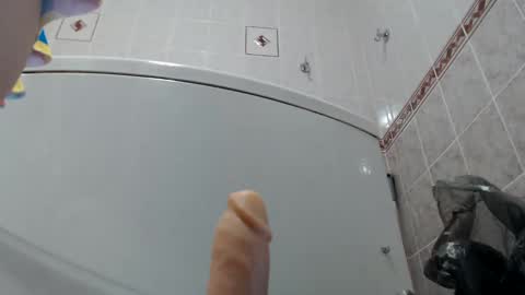 Snapshot of mullty chatting on 01-03-25, 02:43 Mullty online show from 01-03-25, 02:43