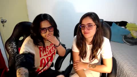 Dani and Alex online show from 09-16-25, 02:56