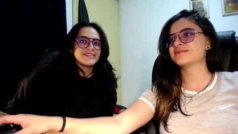 Dani and Alex online show from 10-07-25, 02:20