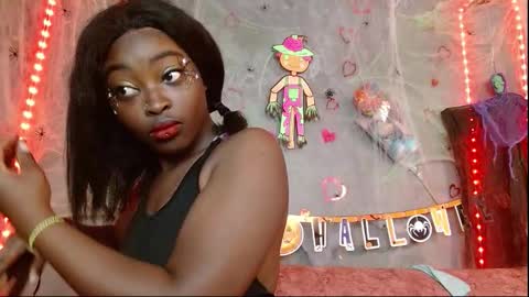 Snapshot of mupitta_sweett chatting on 10-30-25, 05:57 Leidy online show from 10-30-25, 05:57