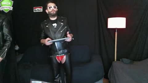 Snapshot of muratturkei chatting on 01-05-25, 02:06 MasterBros online show from 01-05-25, 02:06