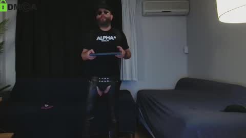 Snapshot of muratturkei chatting on 11-09-25, 12:20 MasterBros online show from 11-09-25, 12:20