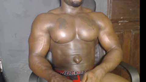 Snapshot of musclegodsammy23 chatting on 01-03-25, 02:10 musclegod23 online show from 01-03-25, 02:10