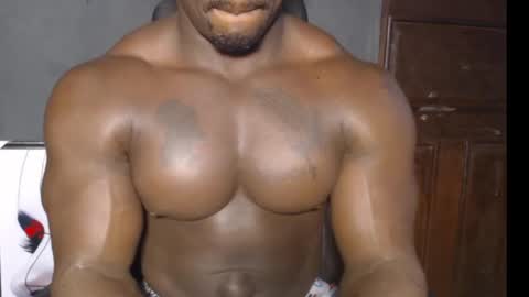 Snapshot of musclegodsammy23 chatting on 01-07-25, 01:59 musclegod23 online show from 01-07-25, 01:59