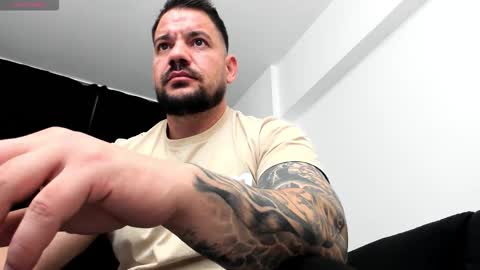 MuscleMonster31 online show from 10-16-25, 12:28