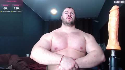 Snapshot of muscularjohnforu chatting on 03-01-25, 06:21 click icon for peach  online show from 03-01-25, 06:21