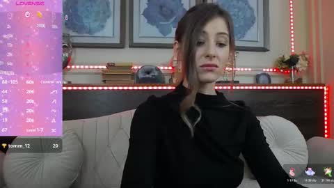 Luna  online show from 11-20-25, 08:30