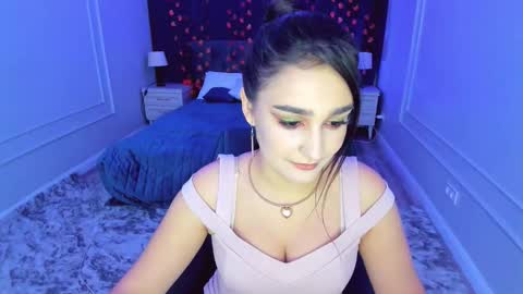 Snapshot of museofheart chatting on 11-15-25, 07:43 museofheart online show from 11-15-25, 07:43