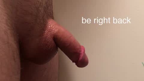 Snapshot of mushead21 chatting on 11-19-25, 01:16 mushead21 online show from 11-19-25, 01:16