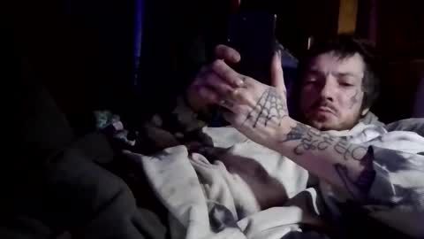 music199033 online show from 11-28-25, 06:16