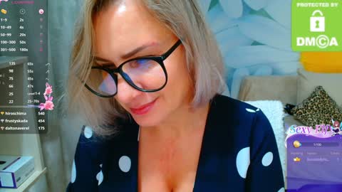 Lana online show from 12-23-24, 01:03
