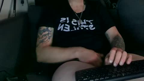 Musicman4774 online show from 11-25-25, 04:29