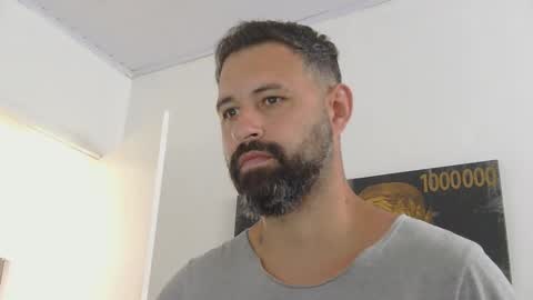 musosc online show from 10-23-25, 01:10