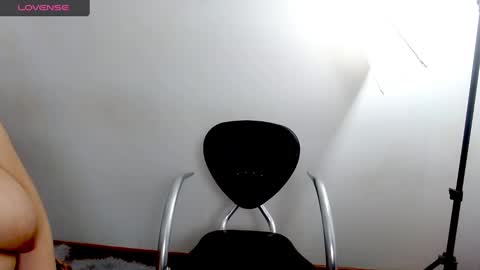 Mussa Hott online show from 12-27-24, 04:04