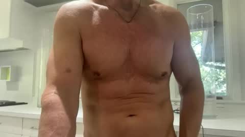 Snapshot of musselmale chatting on 10-19-25, 06:41 musselmale online show from 10-19-25, 06:41