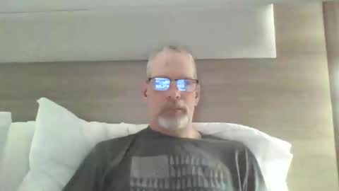 Snapshot of mustang_daddy chatting on 03-11-26, 05:02 307MountainMan online show from 03-11-26, 05:02