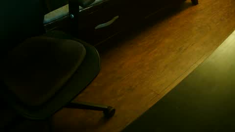 Snapshot of mustenjoyhead79 chatting on 09-17-25, 12:01 mustenjoyhead79 online show from 09-17-25, 12:01