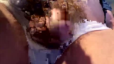 Snapshot of mutualjerk chatting on 11-12-25, 03:23 bighead mature oldcock love hairy pussy C2C married..hairy women more than welcome. Tips not required but appreciated online show from 11-12-25, 03:23