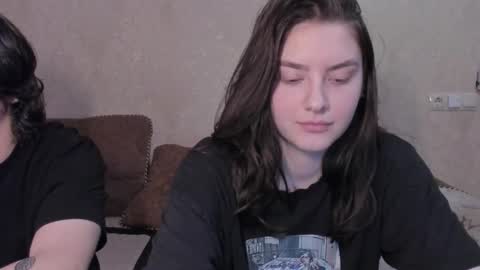 Snapshot of muuur_love chatting on 02-20-26, 10:27 cute couple online show from 02-20-26, 10:27