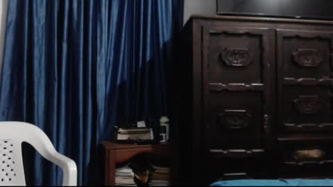 muyganoso24 online show from 11-19-25, 02:22