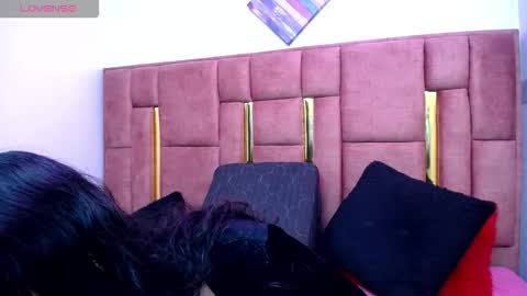 SOFIA online show from 10-16-25, 05:19