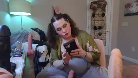 Snapshot of mxsissycharlotte chatting on 12-10-24, 07:54 Mx Charlotte online show from 12-10-24, 07:54