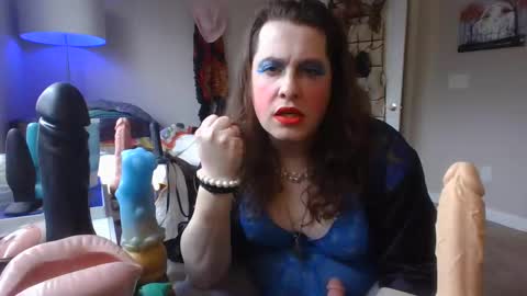 Snapshot of mxsissycharlotte chatting on 02-04-25, 05:12 Mx Charlotte online show from 02-04-25, 05:12