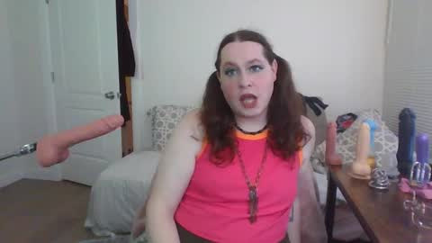 Snapshot of mxsissycharlotte chatting on 09-24-25, 02:20 Mx Charlotte online show from 09-24-25, 02:20