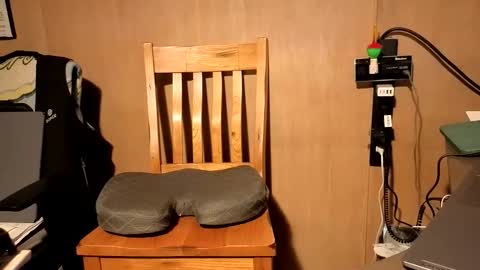 my_curiosity_ online show from 04-16-26, 04:35