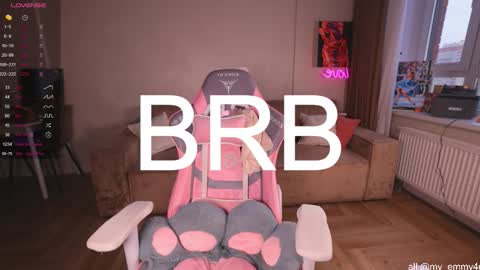 Snapshot of my_emmy chatting on 11-07-25, 09:31 Emmy online show from 11-07-25, 09:31