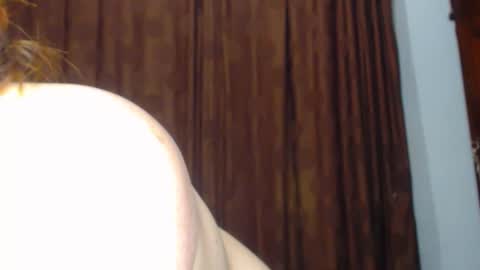     sara      i know you love me xoxox     online show from 02-03-26, 08:19