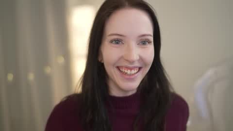 Snapshot of my_stella_ chatting on 11-23-25, 06:52 STELLA online show from 11-23-25, 06:52