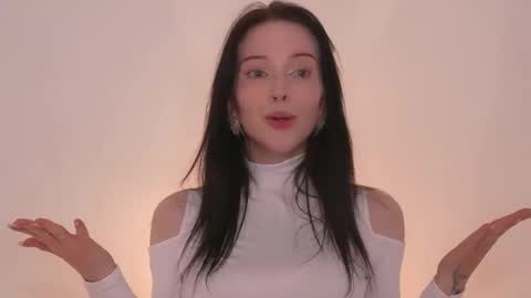 Snapshot of my_stella_ chatting on 11-24-25, 08:08 STELLA online show from 11-24-25, 08:08