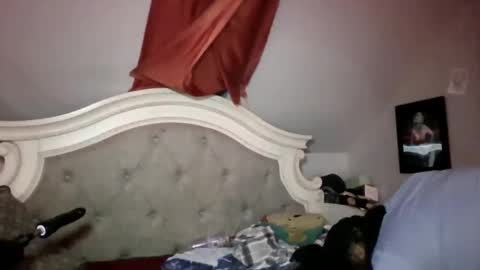 Snapshot of myamedusa chatting on 11-10-25, 08:13 myamedusa online show from 11-10-25, 08:13