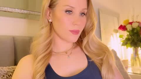 Snapshot of myassistant chatting on 01-20-25, 09:11 Mya-be Yours P online show from 01-20-25, 09:11