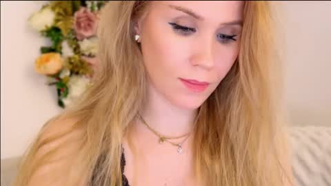 Snapshot of myassistant chatting on 02-28-25, 01:58 Mya-be Yours P online show from 02-28-25, 01:58