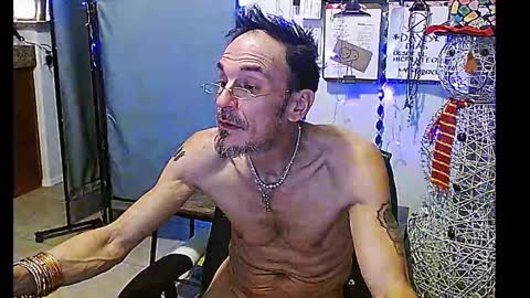 LA MARIPOSA DE MARICOPA online show from 12-23-24, 06:55